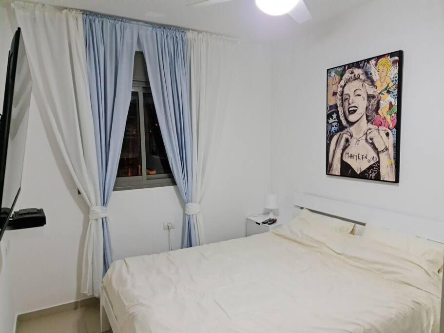 מרחק נגיעה בתקווה Appartement Petach Tikva Buitenkant foto